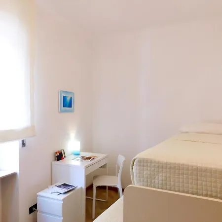 Nuovissimo E Funzionale, Apartment *