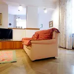 Nuovissimo E Funzionale, Apartment